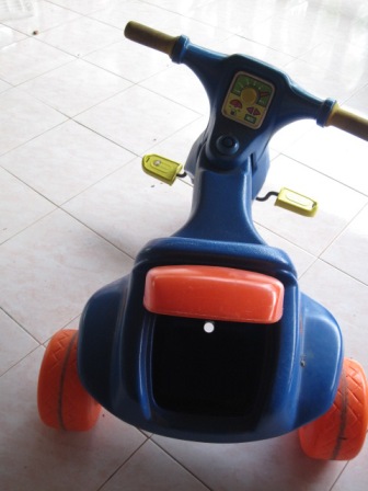 little tikes tough tyre trike