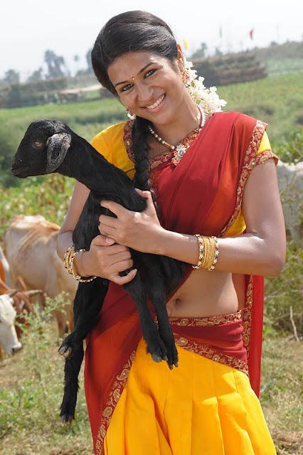 Actress Shraddha Das Navel Show Photos