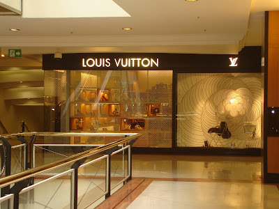 From Brasil with LVoe |In LVoe with Louis Vuitton