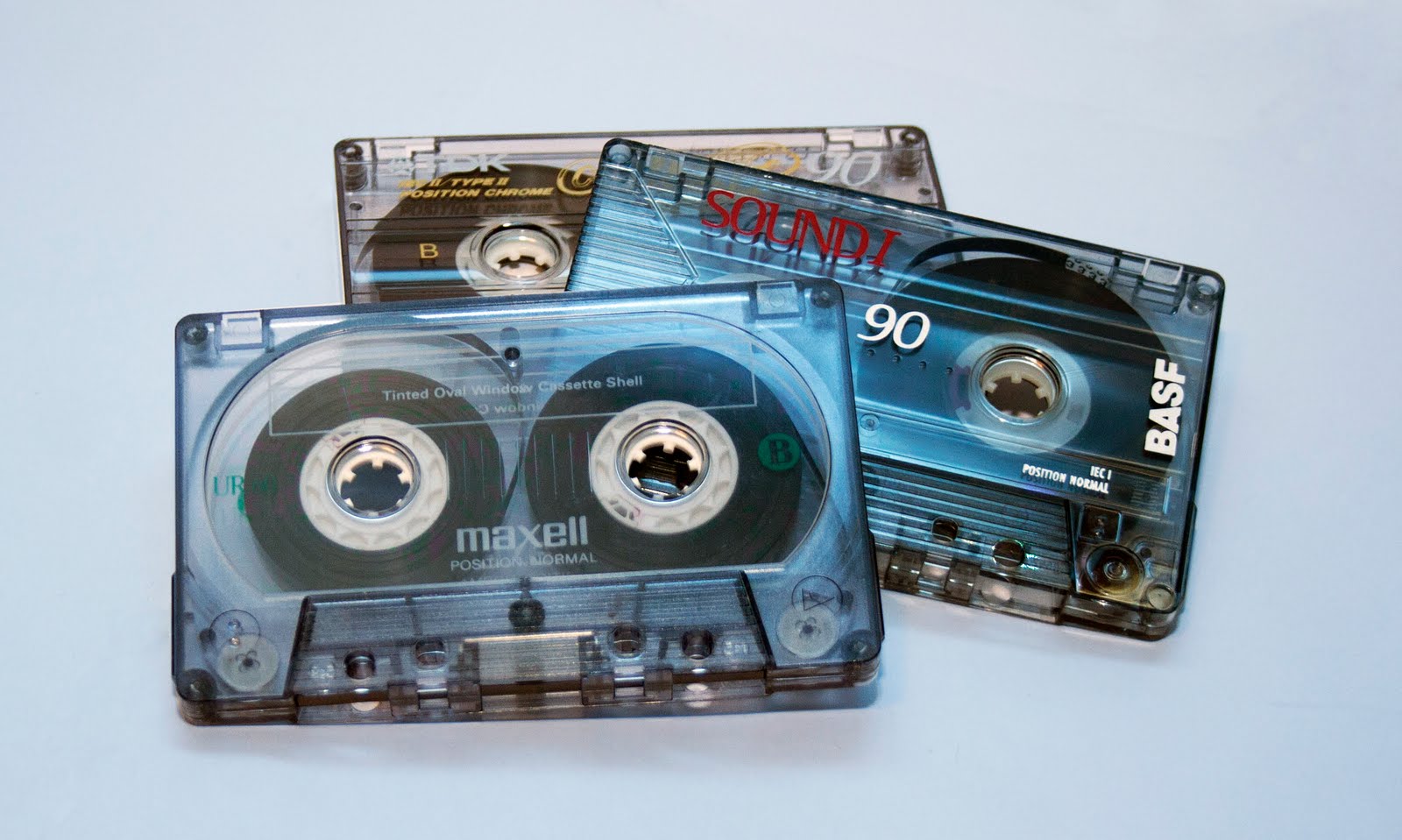 one more robot Tapes 'n' Tapes