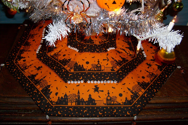 Happier Than A Pig In Mud White for Halloween?