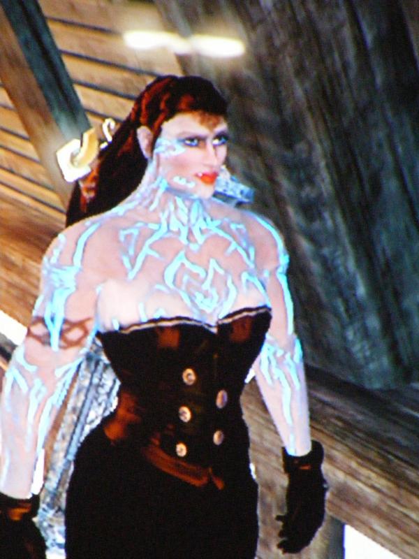 Fable 2 female character with maxed strenght. 