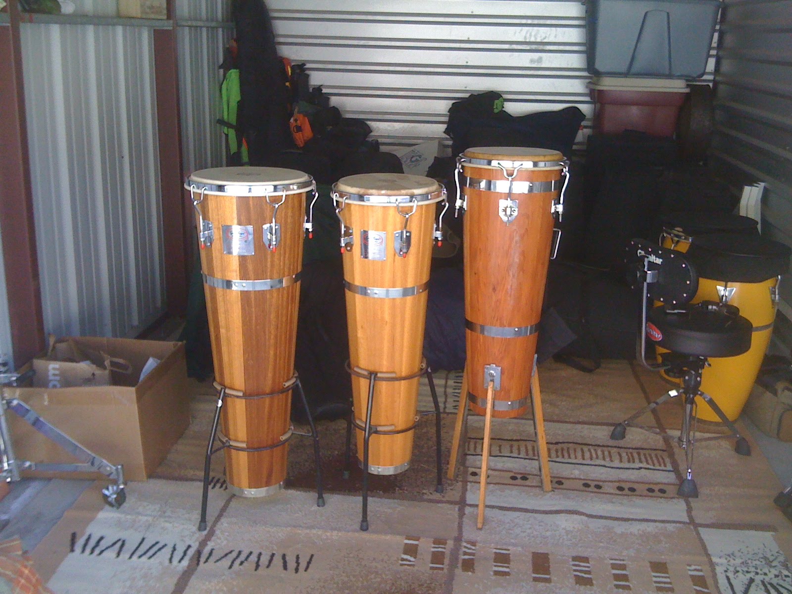 Ashiko convention Gon Bops, Valje, Drumskull solid shell congas