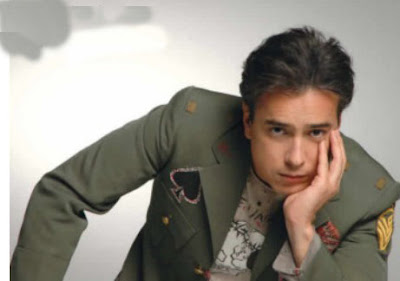 Ficha y fotos de Jorge Enrique Abello | La Novelera