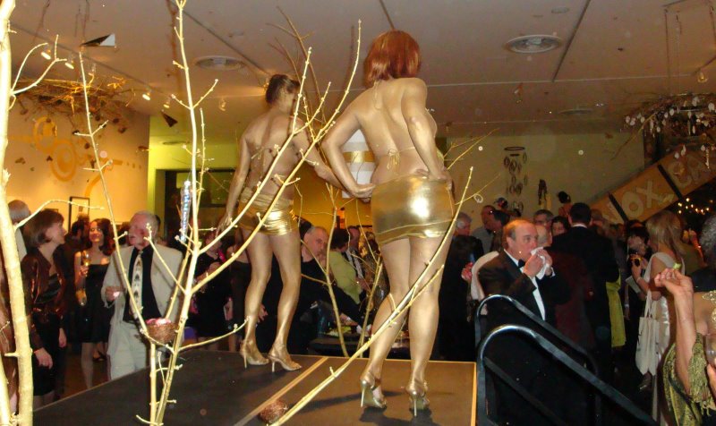 [Marquee+Ball+2009-50.JPG]