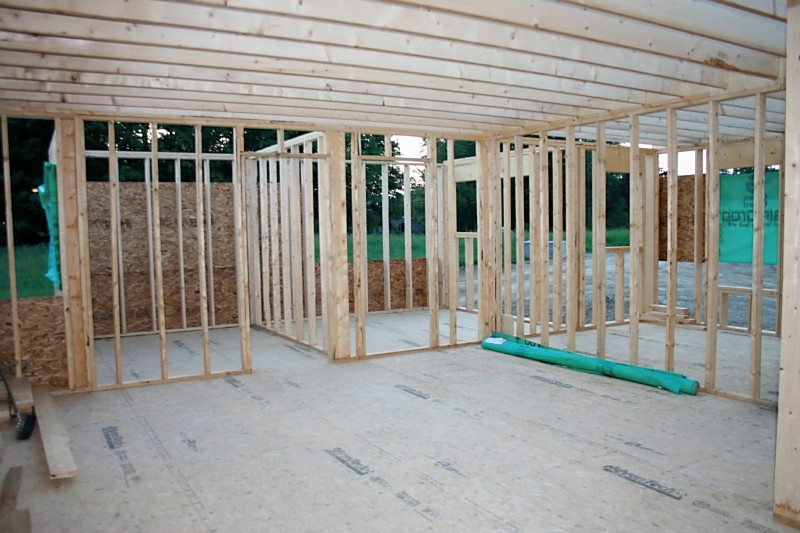 The 19th Hole First floor framing done...