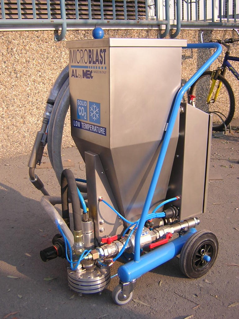 Surface Finishing Machines Dry Ice blast cleaning machines more pics Surface Finishing Machines Dry Ice blast cleaning machines more pics