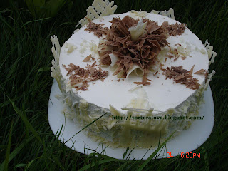 Tort ciocolata & lamaie pentru Laura (Chocolate lemon  cake especially for Laura))