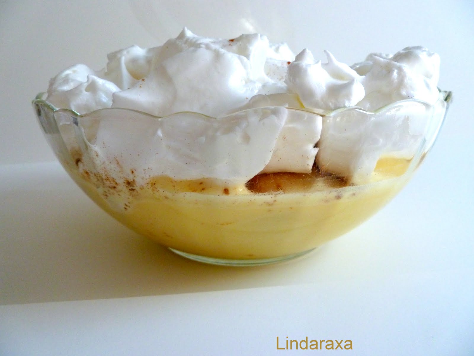 Lindaraxa Natilla...Custard With Meringue and Ladyfingers