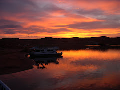 Sunrise at Lake Powell