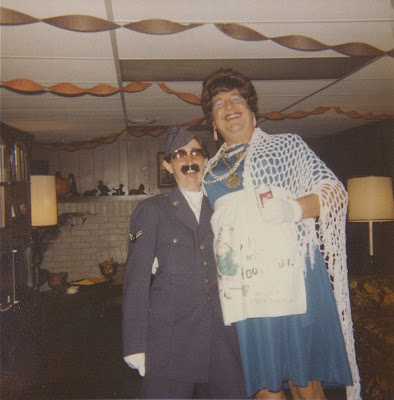 i love you mom and dad pictures. Me: quot;You are so wise and powerful. Mom: quot;Who is this?quot; So, here is a picture from Halloween past. I can neither confirm nor deny that these are my
