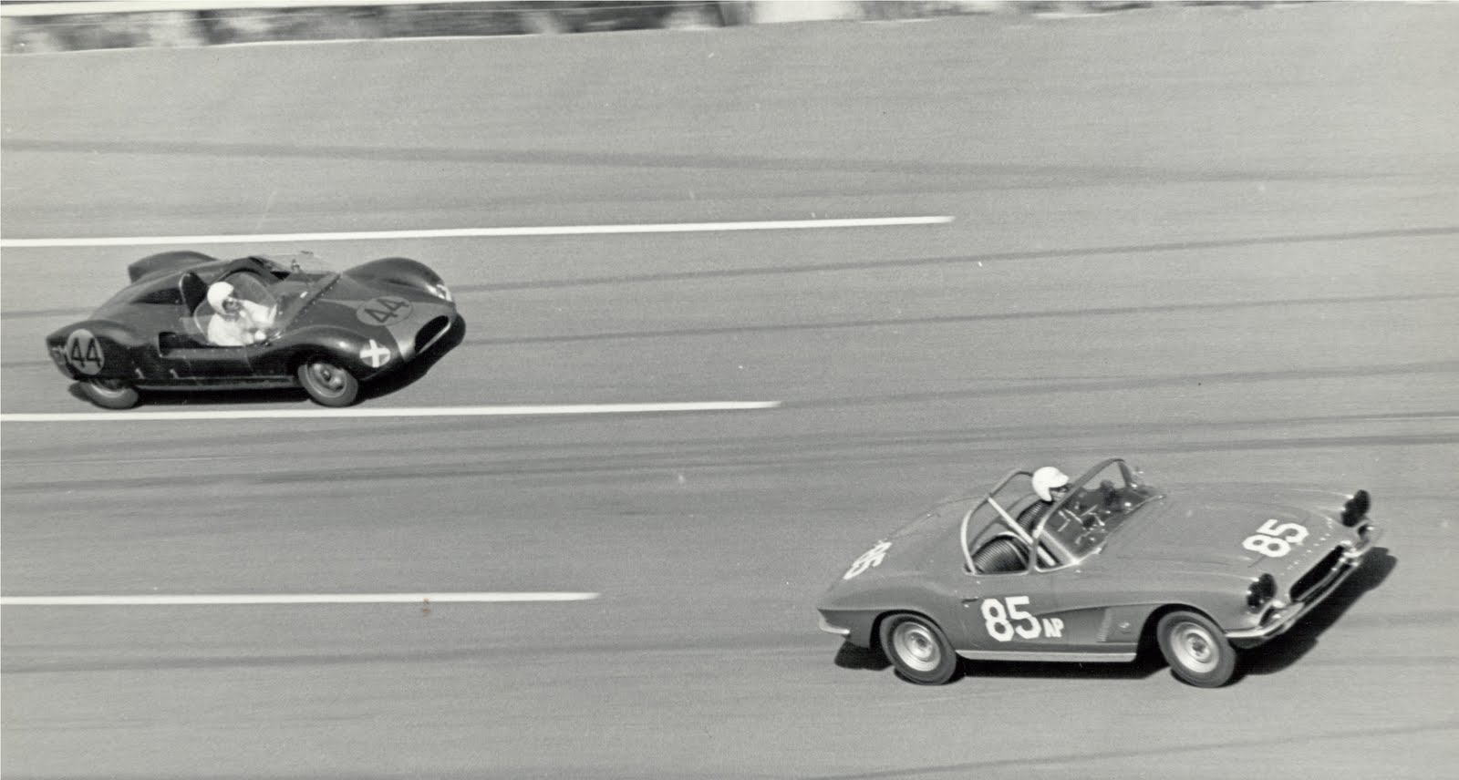 [Daytona+1962+v+Cooper+Monaco.bmp]