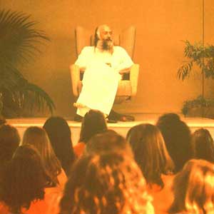 [Osho+-+38.jpg]