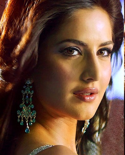 Katrina Kaif Pictures: Katrina Kaif Biography