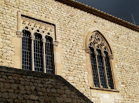 Estructures gòtiques al pati interior del Castell de Sant Martí Sarroca