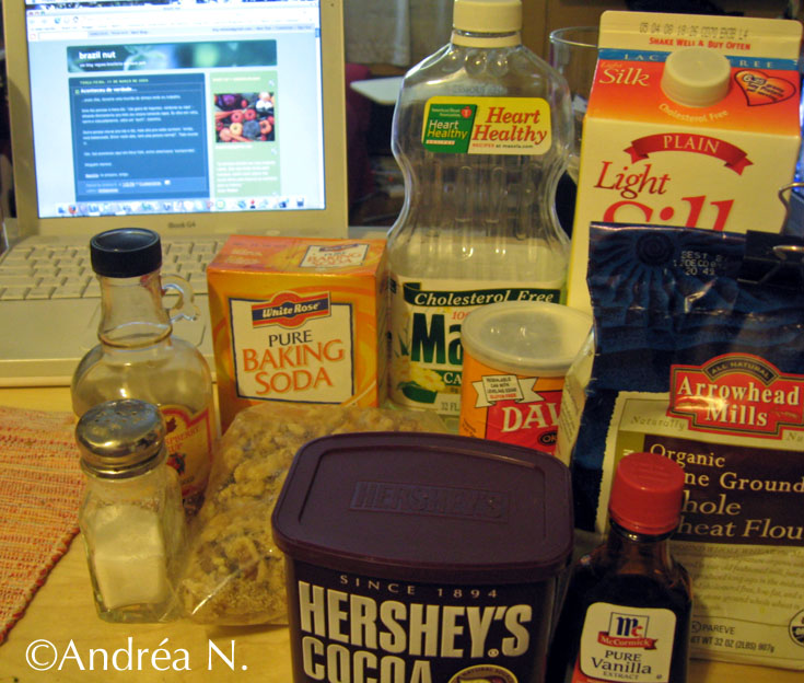 [vegan+chocolate+muffins2.jpg]