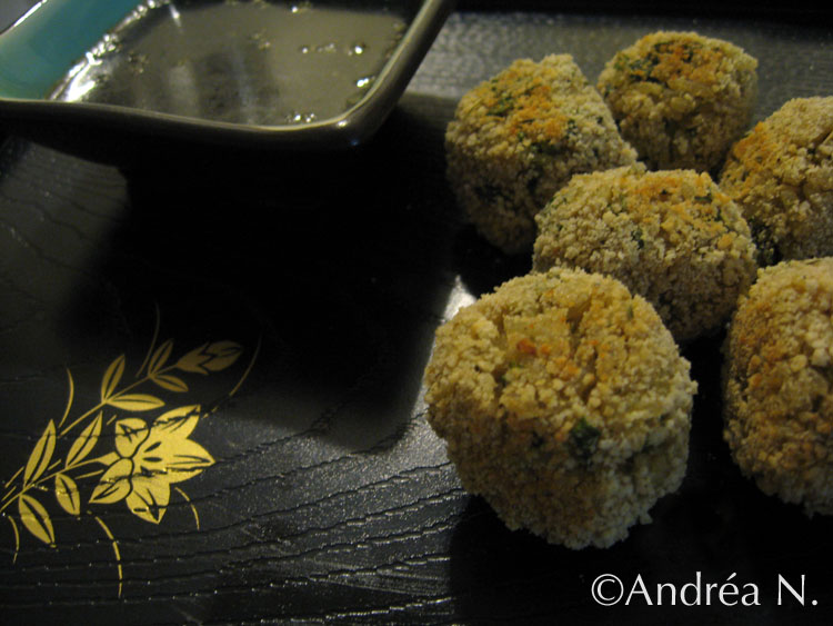[Mini-bolinhos+de+arroz.jpg]