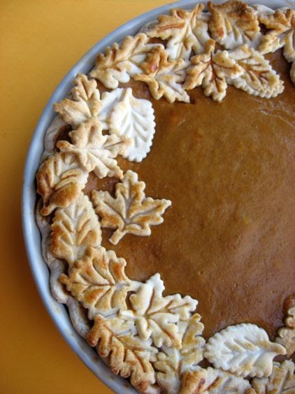 How to Decorate a Pie with Crust Cutters
