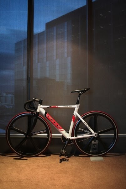 Городской велосипед Azimut fixed Gear Bike