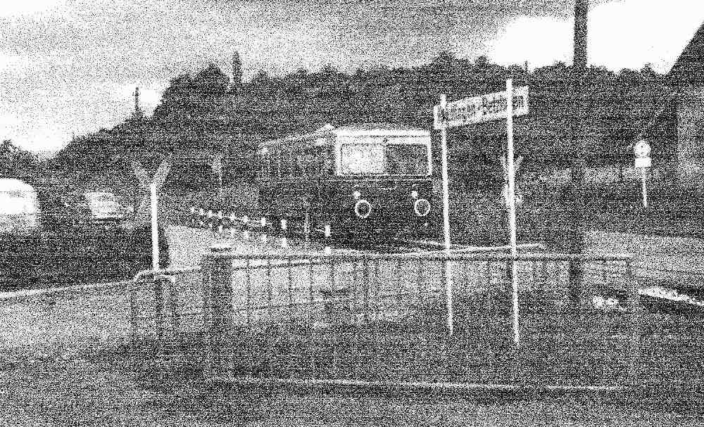 [Gönninger+Bahn+Haltepunkt+Betzingen+1966jpg.jpg]