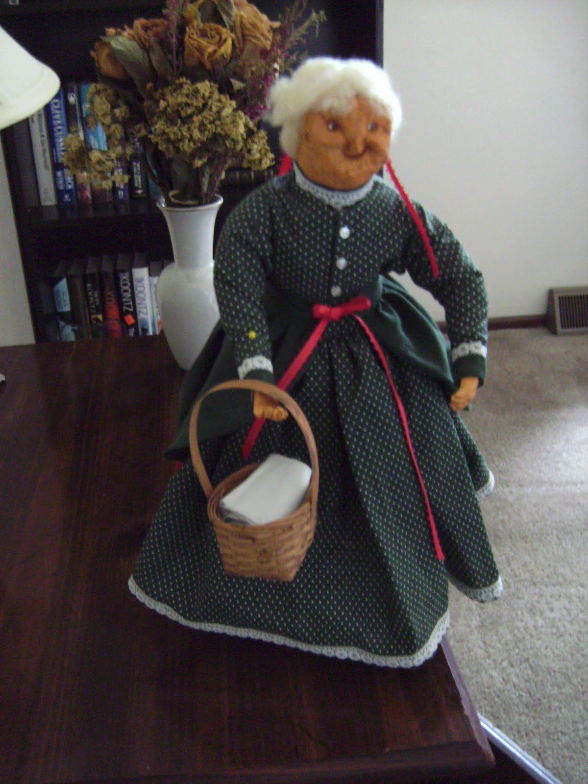 Handmade from Moms Heart: Granny apple head doll