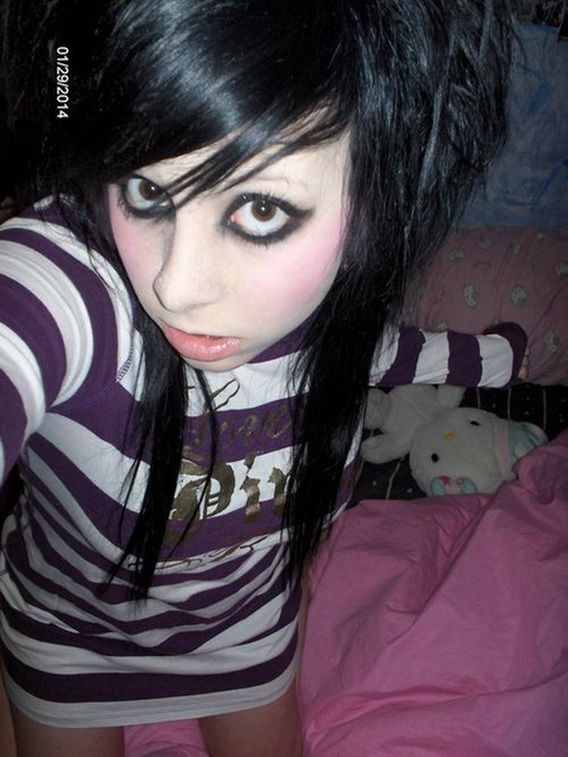 [emo_24.jpg]