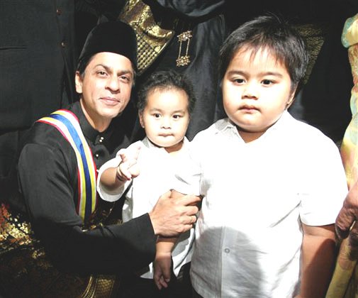[srk5.jpg]