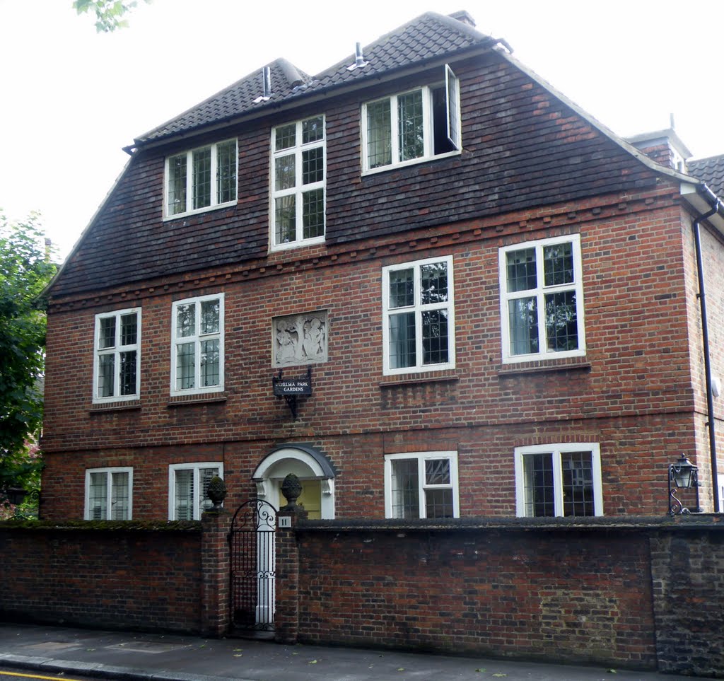 ORNAMENTAL PASSIONS 11 Chelsea Park Gardens, SW3