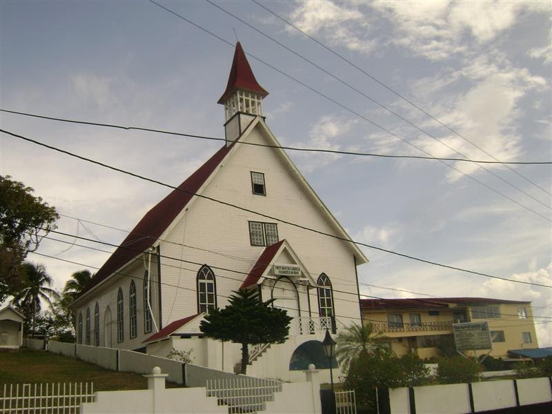 Primera Iglesia Bautista San Andres Al Dia.....