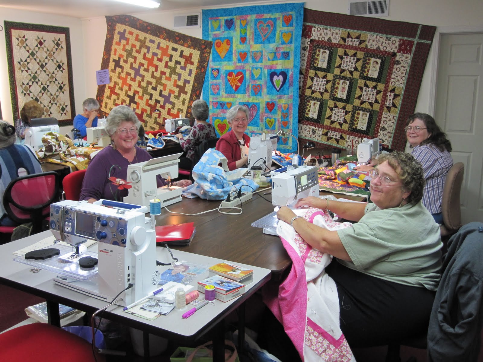 Paula Reid Machine Quilter Bernina Sewing & Design Center Las