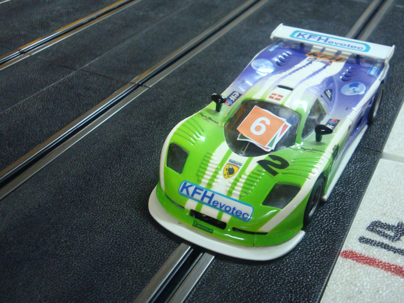 [coche+kfh+1.jpg]