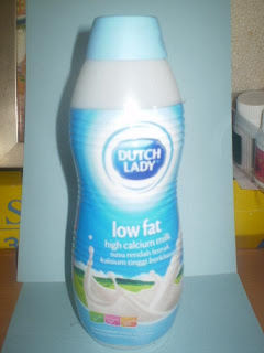 milk teaching holds bottle
