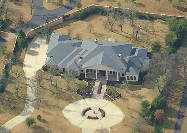 Nissan Dealerships Dfw >> Celebrity Homes: George and Jan Grubbs' Southlake Mansion ... Nissan Dealerships Dfw >> Celebrity Homes: George and Jan Grubbs' Southlake Mansion ...