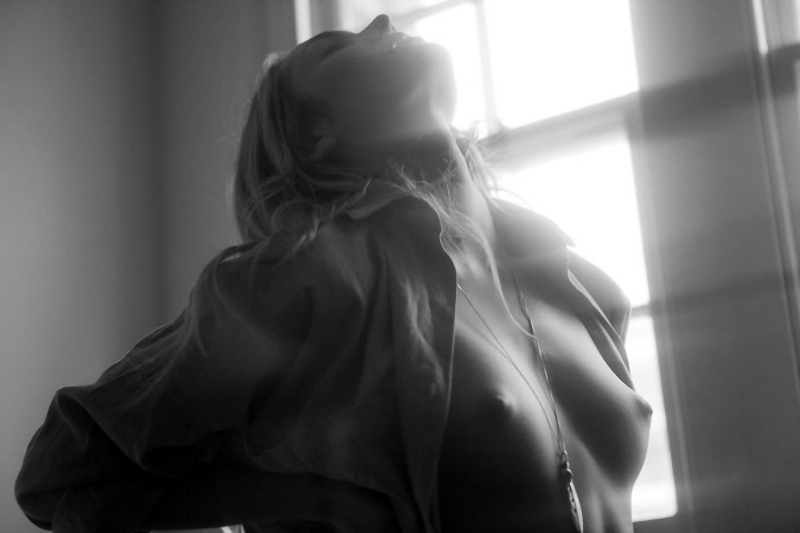 [Candice+Swanepoel+Topless+Black+&+White+Pictures+www.GutterUncensoredPlus.com+candice-swanepoel-topless-03.jpg]