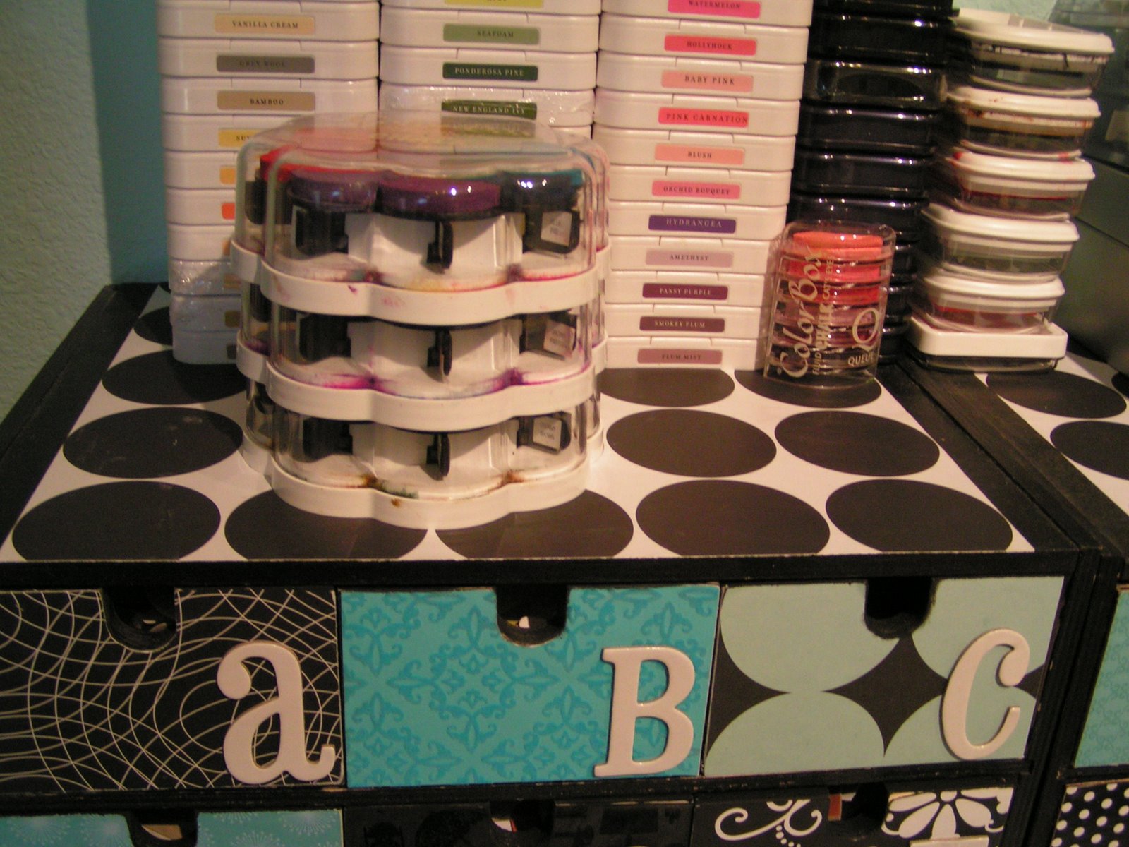 [FIRA+Alpha+boxes+in+scrap+room+008.JPG]