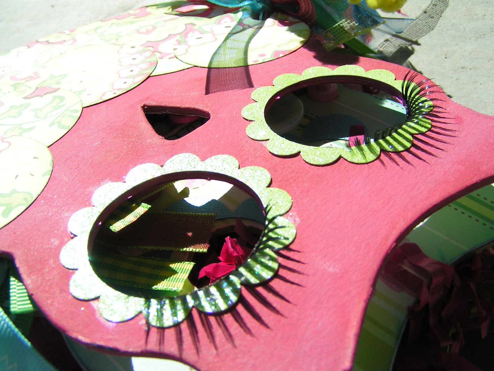 [What+A+Hoot+Mini+Book+TABLE+003.JPG]