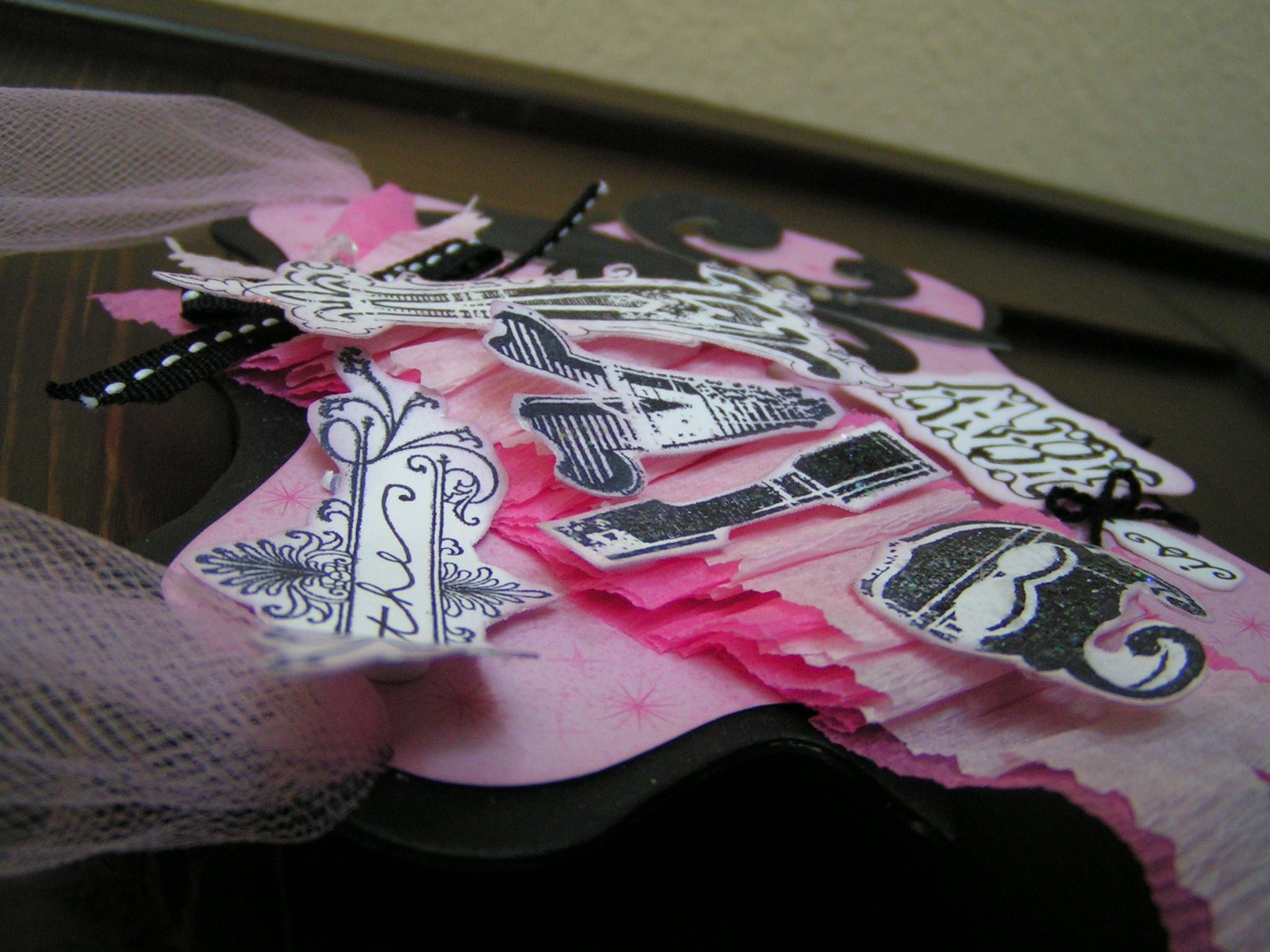 [3-27-09+Make+N+Take+Pink+Pineapple+012.JPG]