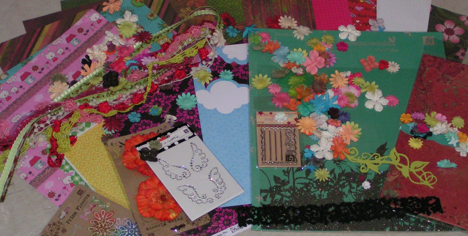 [Blogoversary+Prize+Day+1.jpg]