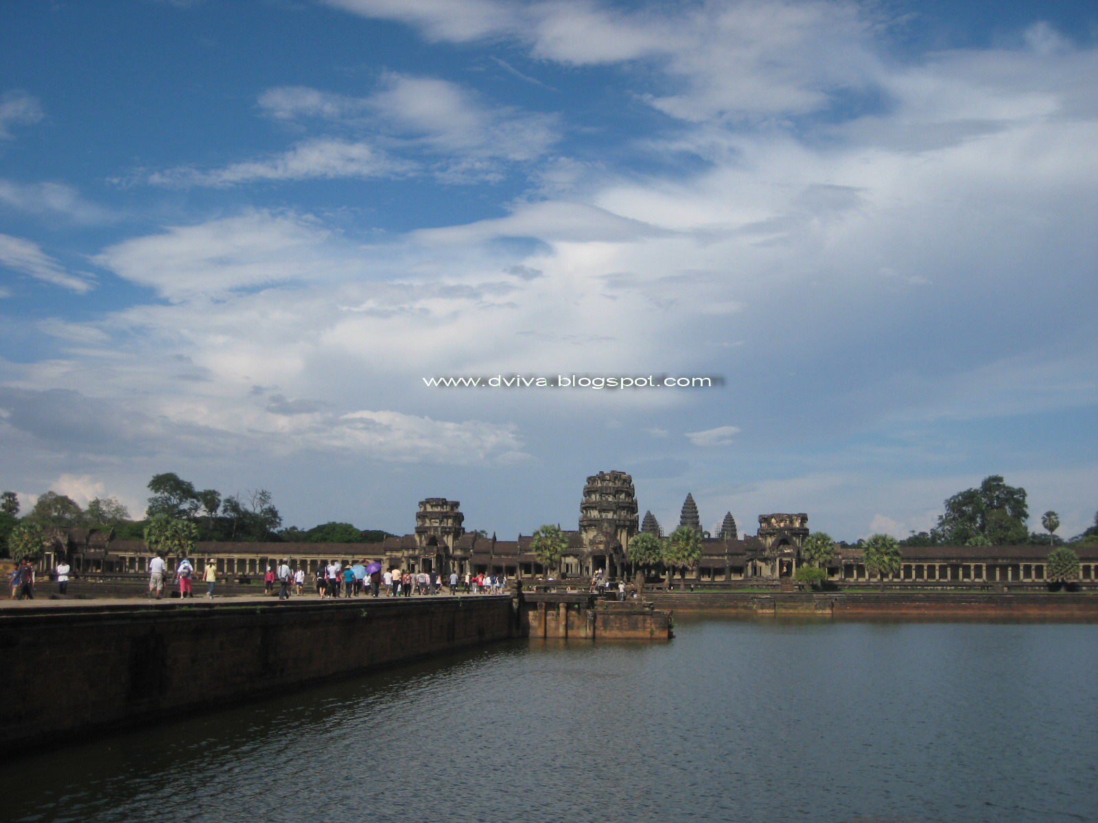 [IMG_3323.jpg]