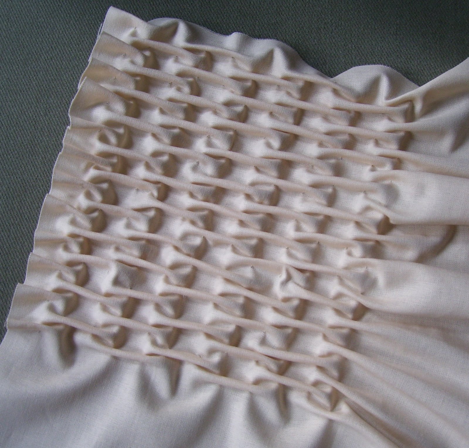 Common Threads smock it to me