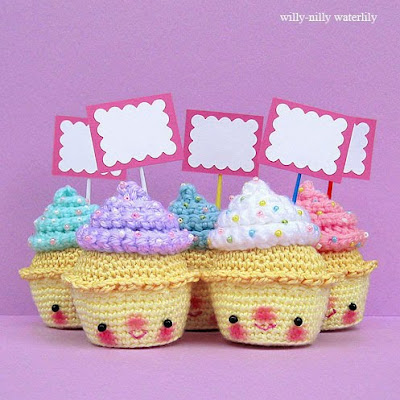 mini cupcakes images. Please meet the Mini Cupcake