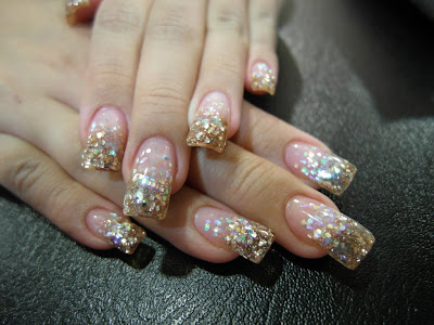 The Nail Status: Glitzy Bling Bling Nails