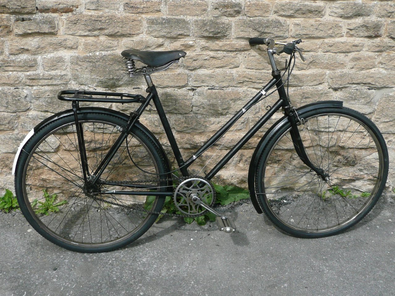 vintage raleigh ladies bike