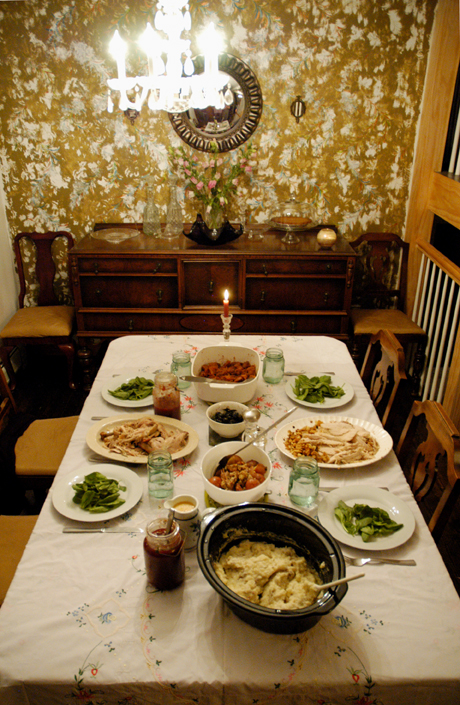 [thanksgiving2sm.jpg]