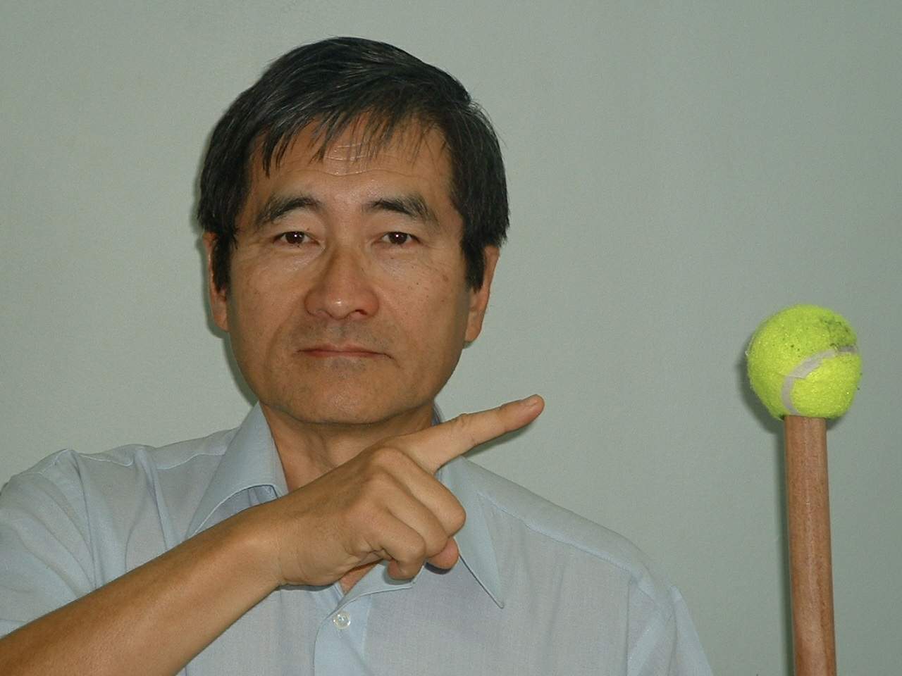[Etsugi_mostrando_dispositivo.jpg]