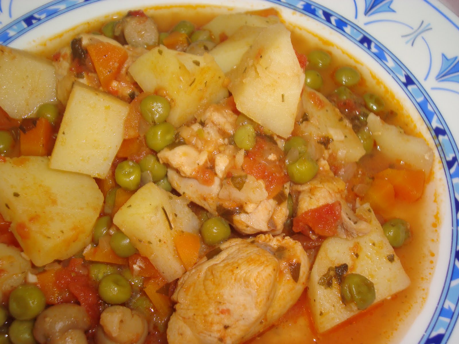 Bons Petiscos Jardineira de frango