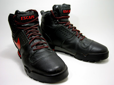 Flattophitop!: NIKE LAHAR ESCAPE III (1989)