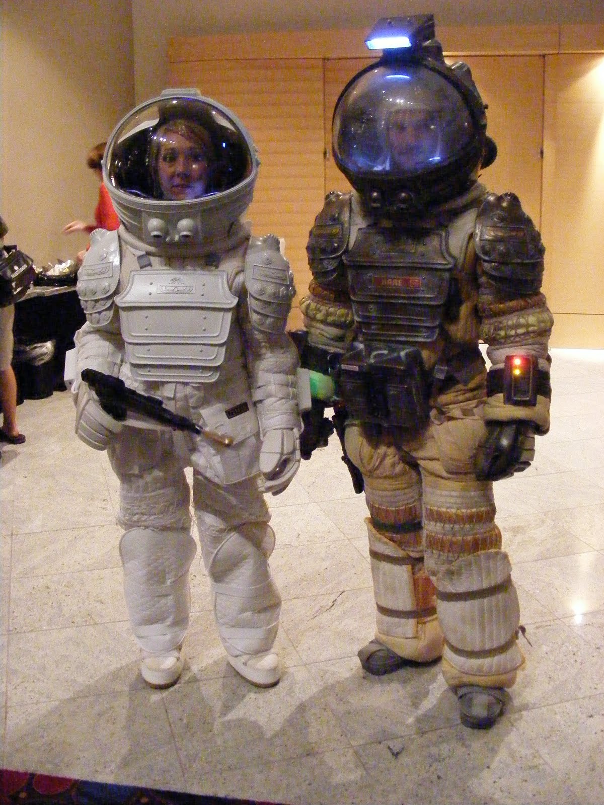 [DSCF0105.JPG]