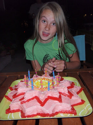 flower birthday cake