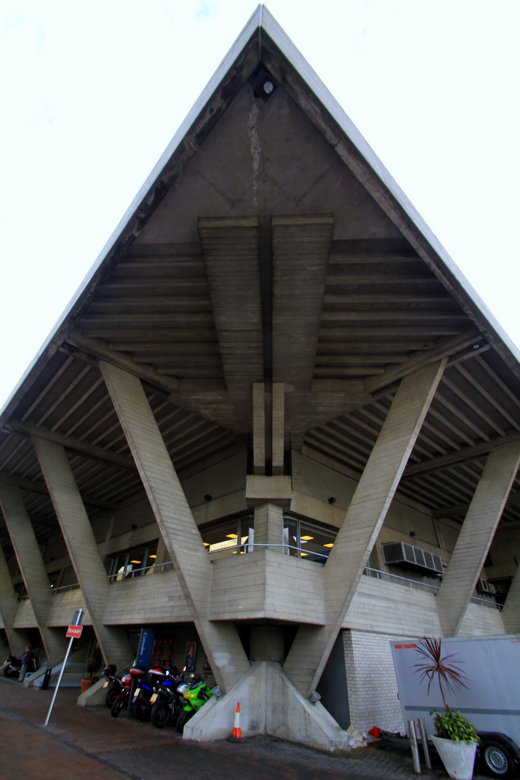 The Best Brutalist Buildings Around The World... | Page 9 ...